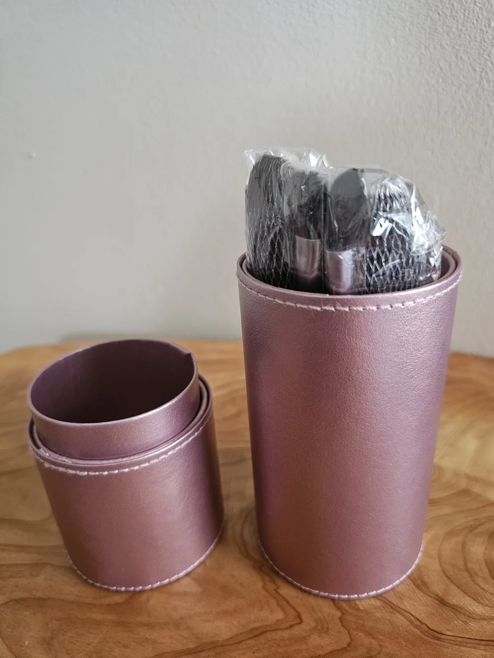 Pink Metallic Makeup Brush Holder with Brushes
